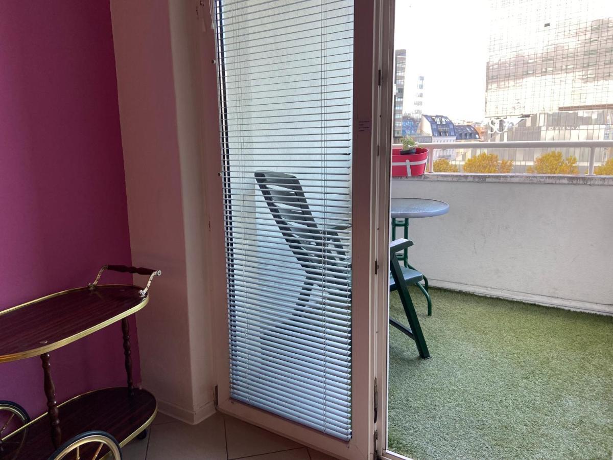 Apartment Domino Wien Eksteriør bilde